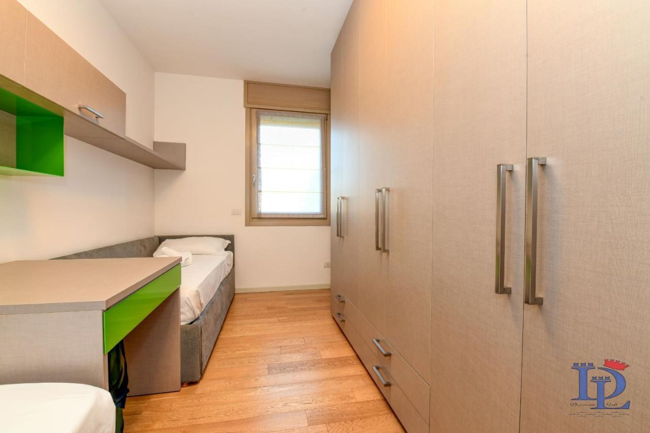 Desenzanoloft Official Partner Marriott Homes & Villas - Oscar Luxury Suite Desenzano del Garda Dış mekan fotoğraf